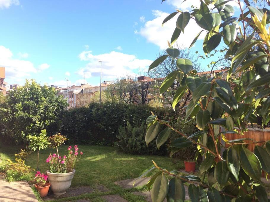 Appartamento Apartamento En Casa Con Jardin + Garaje. E-Bi-201 Bilbao Esterno foto