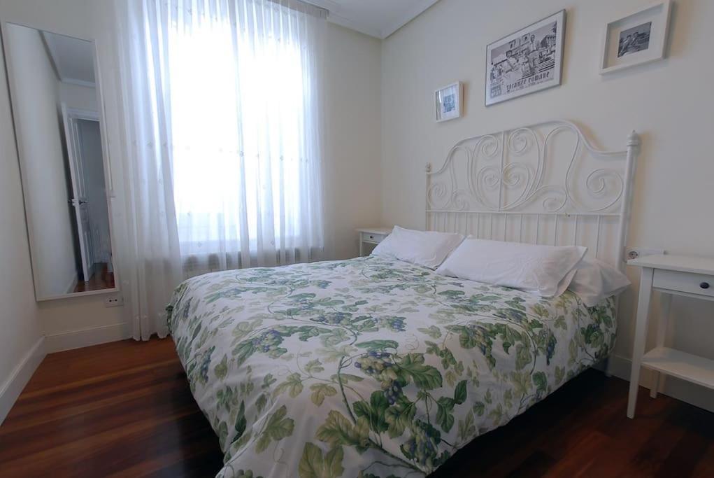 Appartamento Apartamento En Casa Con Jardin + Garaje. E-Bi-201 Bilbao Esterno foto